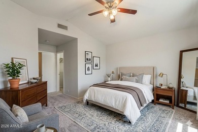 Experience refined living in this beautifully appointed 3 bed, 2 - photo 16