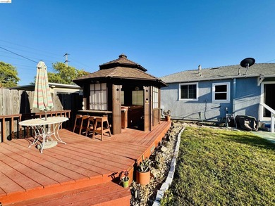 Welcome to this charming Vallejo home offering 2 bedrooms, 1 - photo 16