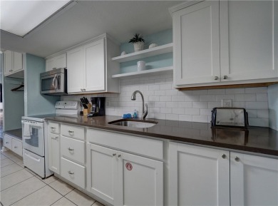 Sea Breeze Suites is located within walking distance to the - photo 9