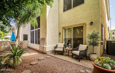 Experience refined living in this beautifully appointed 3 bed, 2 - photo 24
