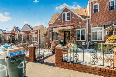 Spacious & Deceptively Large Semi- Detached Brick Beauty- A Must - photo 2