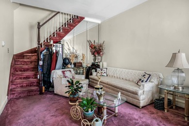 Spacious & Deceptively Large Semi- Detached Brick Beauty- A Must - photo 4