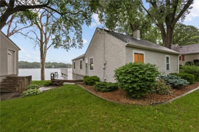 Snail Lake Home For Sale in Shoreview Minnesota