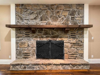 Discover country serenity and timeless charm in this beautifully - photo 22