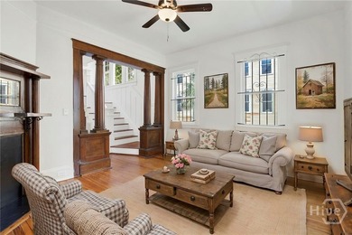 Charming, historic renovation, c. 1913, located in the heart of - photo 4