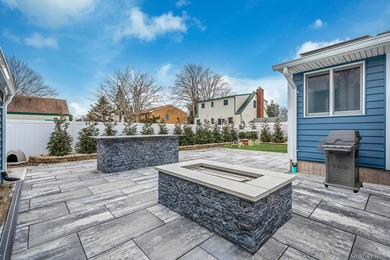 Discover 6 Rugby Drive in Shirley with stunning WATERVIEWS of - photo 9