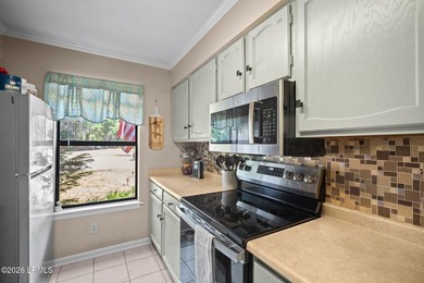 Location, location, location! Just five minutes from Parris - photo 12