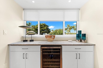 Wake up to the sound of waves, seabreezes, and seagulls in this - photo 13