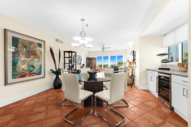 Wake up to the sound of waves, seabreezes, and seagulls in this - photo 15