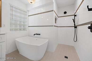 Turnkey in Sawgrass Country Club- this 4 bedroom, 2.5 bath home - photo 15