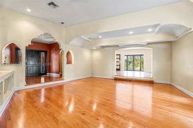 Exceptional waterfront opportunity in Mid-Beach, steps from St - photo 17