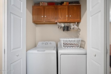 Location, location, location! Just five minutes from Parris - photo 21