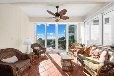 Wake up to the sound of waves, seabreezes, and seagulls in this - photo 22