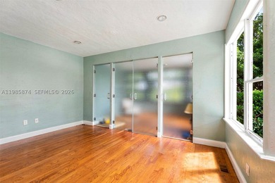 Exceptional waterfront opportunity in Mid-Beach, steps from St - photo 30