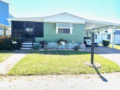Lake Home For Sale in Wildwood, Florida