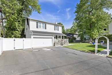 Wonderful curb appeal on this meticulously kept colonial w/the - photo 49
