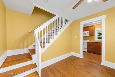Wonderful curb appeal on this meticulously kept colonial w/the - photo 50