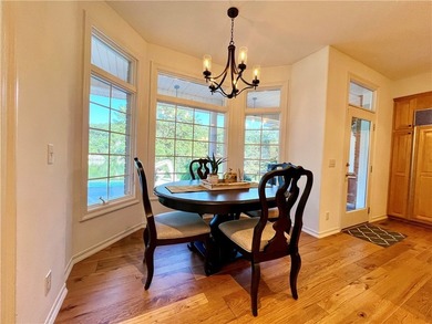 Welcome to your dream home on Piney Bay! This exquisite property - photo 17