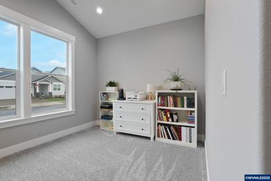 Beautiful better than new home built in 2023! Vaulted and tray