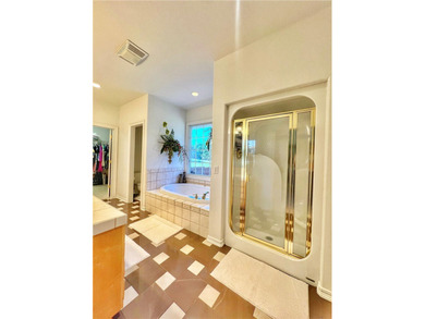 Welcome to your dream home on Piney Bay! This exquisite property - photo 26
