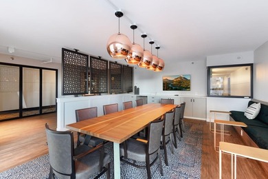 Renovated studio with exceptional layout that offers separate - photo 30