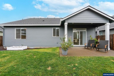 Beautiful better than new home built in 2023! Vaulted and tray