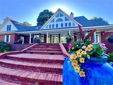 Welcome to your dream home on Piney Bay! This exquisite property - photo 41