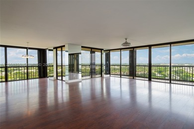 PRICED AGGRESSIVELY TO SELL FAST! Rarely available 18th-floor - photo 3