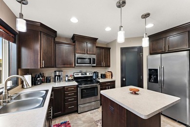 Located in a desirable neighborhood near the lake and local - photo 16