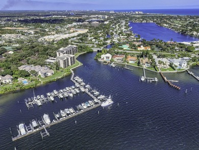 (private lake, pond, creek) Condo For Sale in North Palm Beach Florida