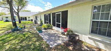 A beautifully-maintained villa in Sandridge Estates. Only 6 - photo 24