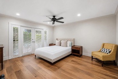Stunning 6-bedroom, 5-bathroom, 2-half-bath estate overlooking - photo 15
