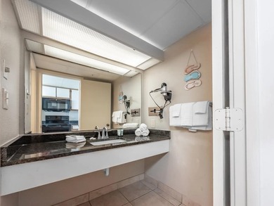Newly updated condo in the Landmark Resort, sleeps six - photo 16