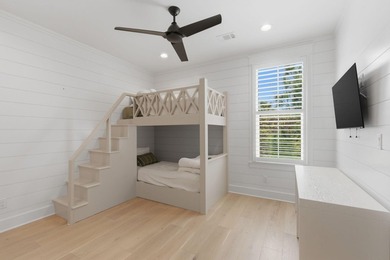 Discover an extraordinary retreat in the exclusive gated enclave - photo 17