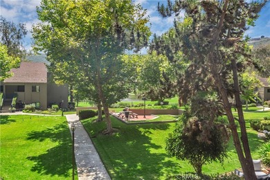 This 3-bedroom, 2-bath upstairs condo is beautifully updated - photo 21