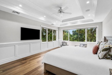 Stunning 6-bedroom, 5-bathroom, 2-half-bath estate overlooking - photo 26
