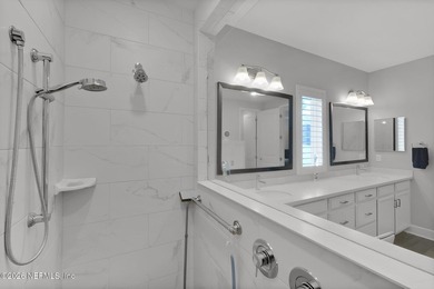 Welcome to Oxford Estates! This beautifully upgraded 4-bedroom - photo 30