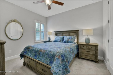 Welcome to Oxford Estates! This beautifully upgraded 4-bedroom - photo 31