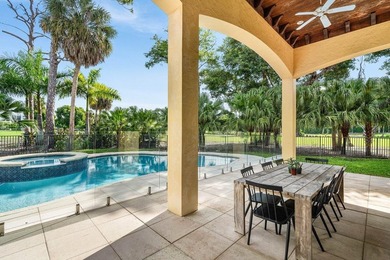Stunning 6-bedroom, 5-bathroom, 2-half-bath estate overlooking - photo 31
