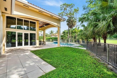 Stunning 6-bedroom, 5-bathroom, 2-half-bath estate overlooking - photo 33