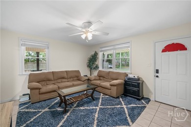 Welcome to 527 Red Oak Drive, a charming 4-bedroom, 2-bath ranch - photo 5