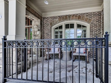 CLASSIC! COMFORTABLE! HOSPITABLE! This HOME (and it is a HOME) - photo 5