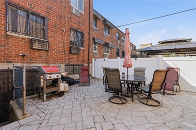 Move-In Ready Brick Multi-Family Duplex in the Longwood Section - photo 18