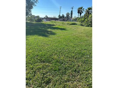 Lake Okeechobee Lot For Sale in Pahokee Florida