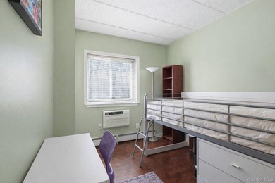 Move-In Ready Brick Multi-Family Duplex in the Longwood Section - photo 35