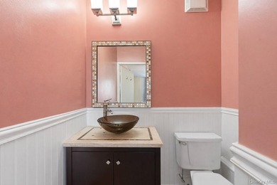 Move-In Ready Brick Multi-Family Duplex in the Longwood Section - photo 38