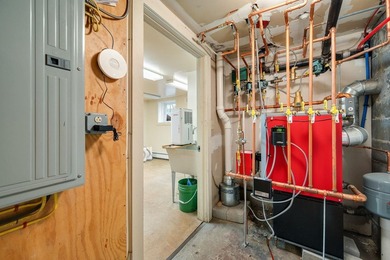 Welcome to this unique opportunity on Elm Street in Montpelier - photo 38