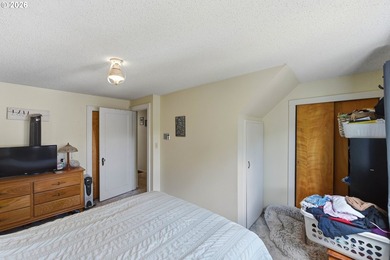 Marshfield Multi-Unit property for sale! Main home and duplex - photo 27