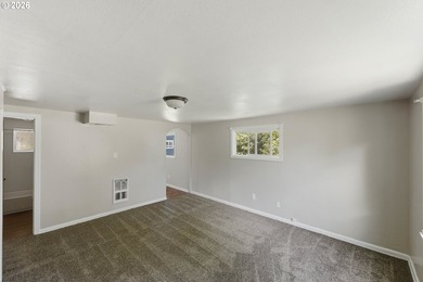 Marshfield Multi-Unit property for sale! Main home and duplex - photo 36