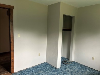 Private country setting. Enjoy the abundance of privacy. Home - photo 11